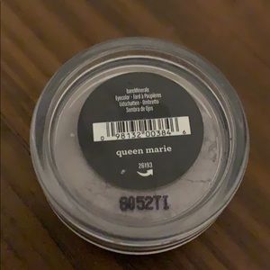 BareMinerals glimmer queen marie eyeshadow